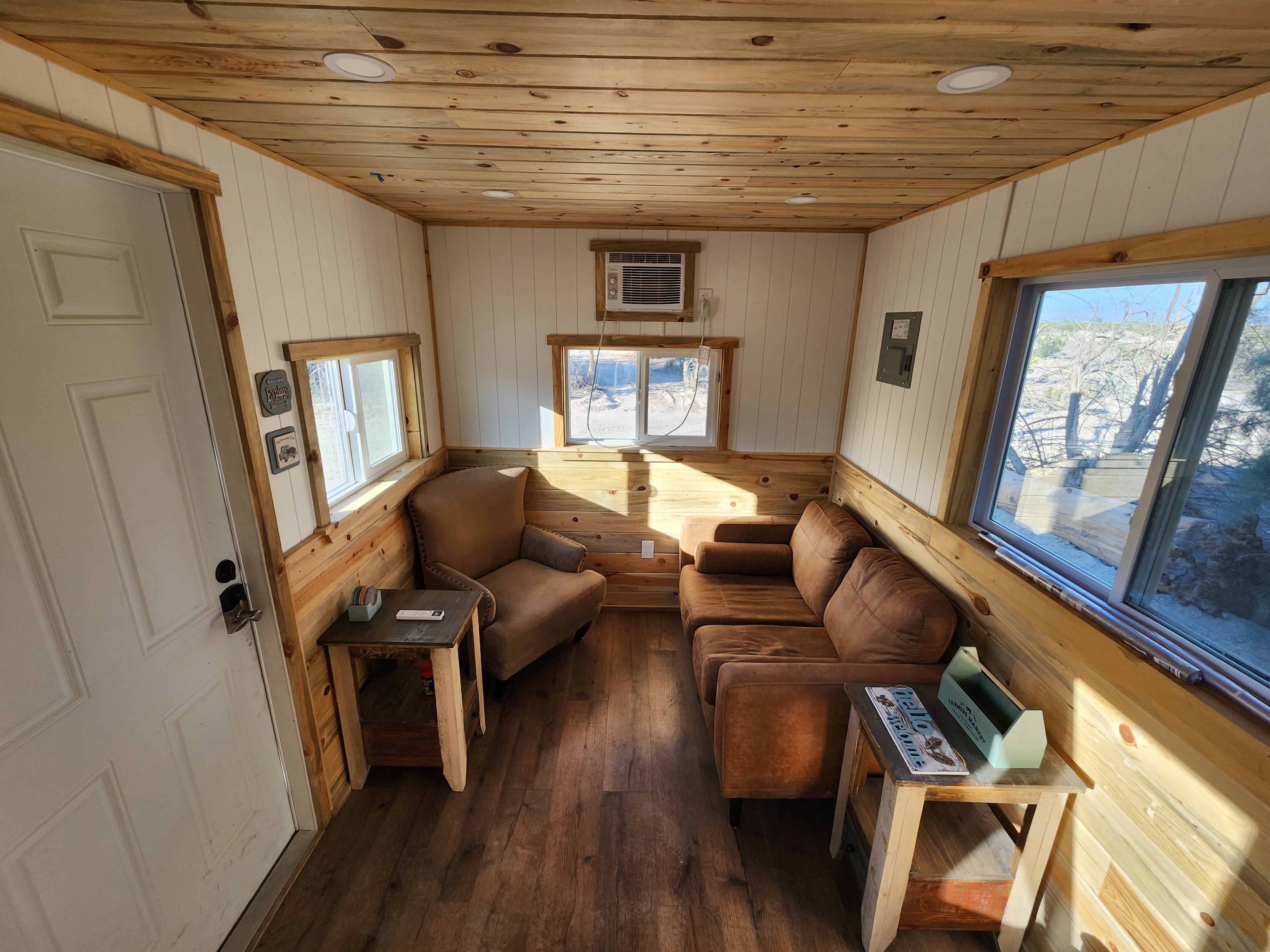 Tiny Home, close to Death Valley