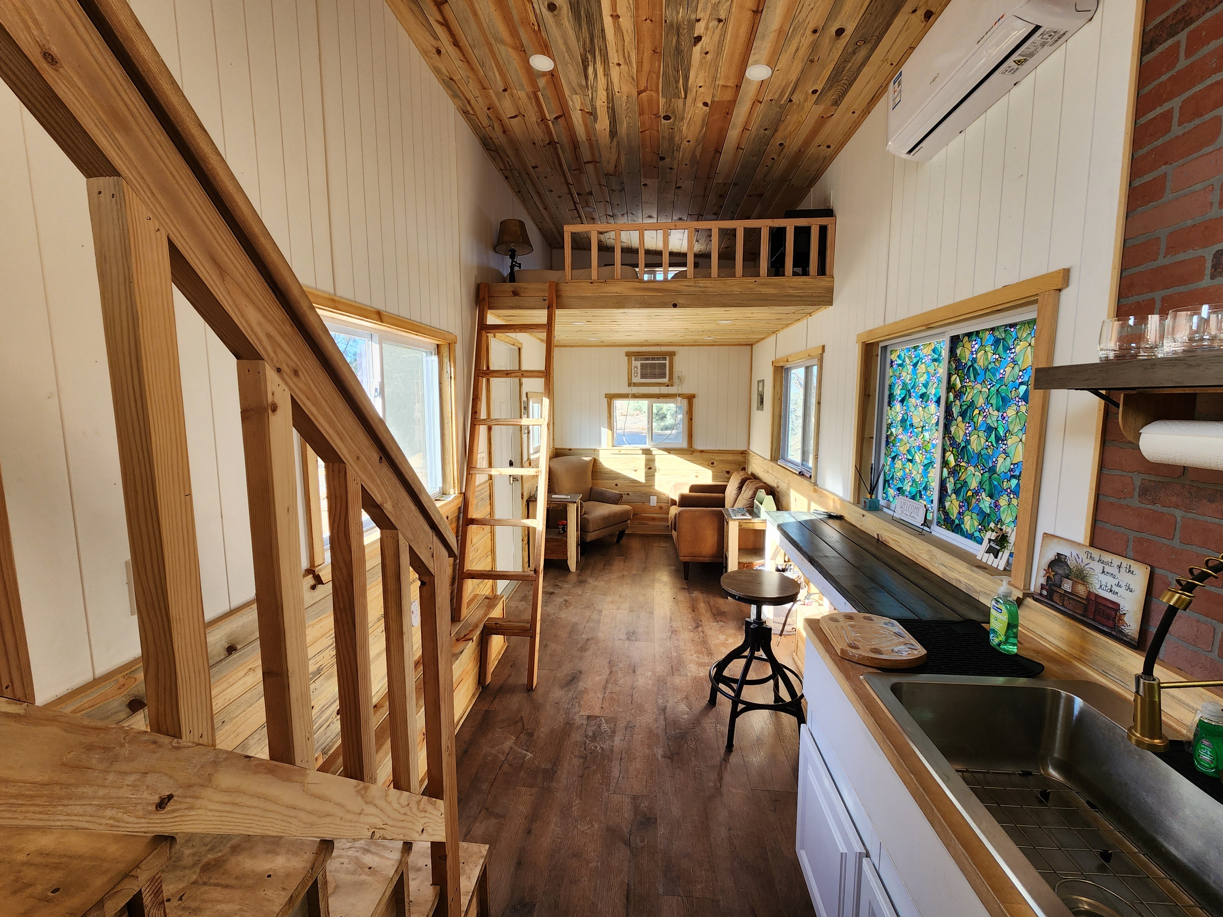 Tiny Home, close to Death Valley