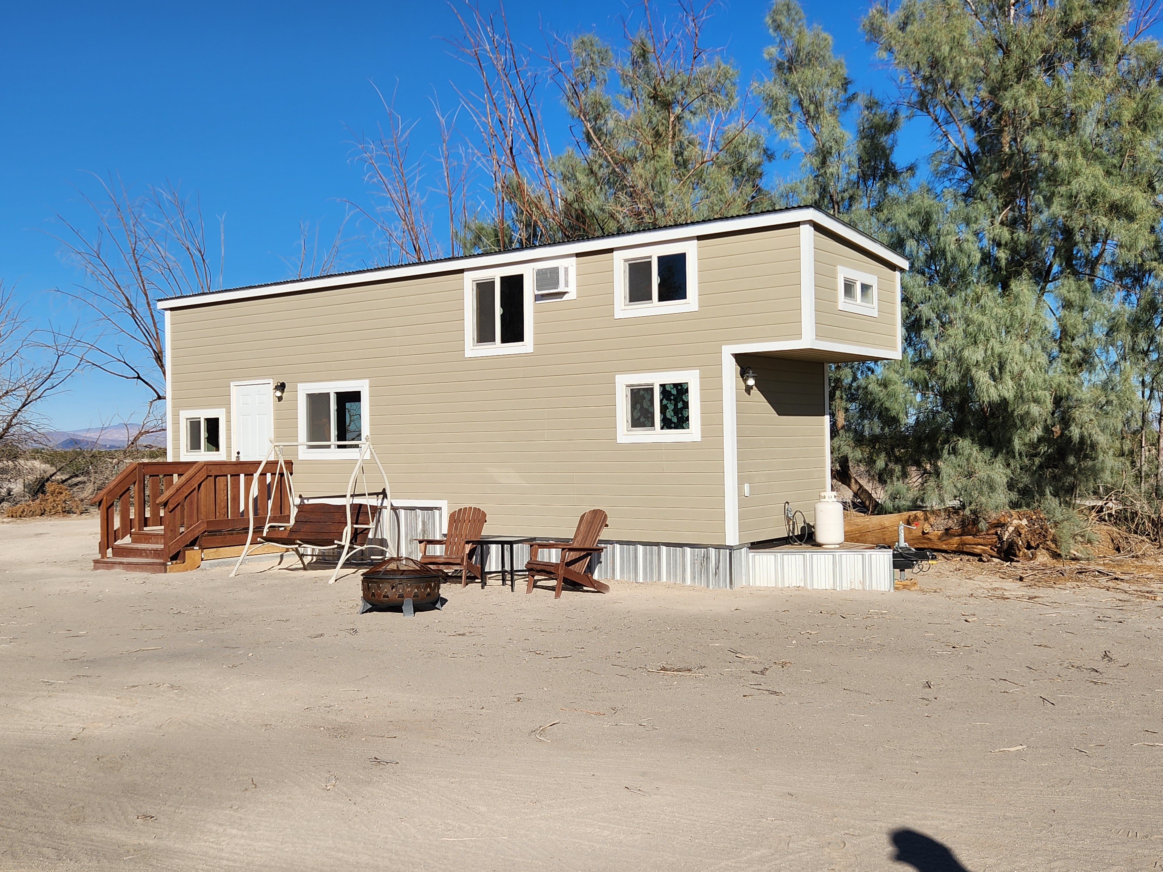 Tiny Home, close to Death Valley