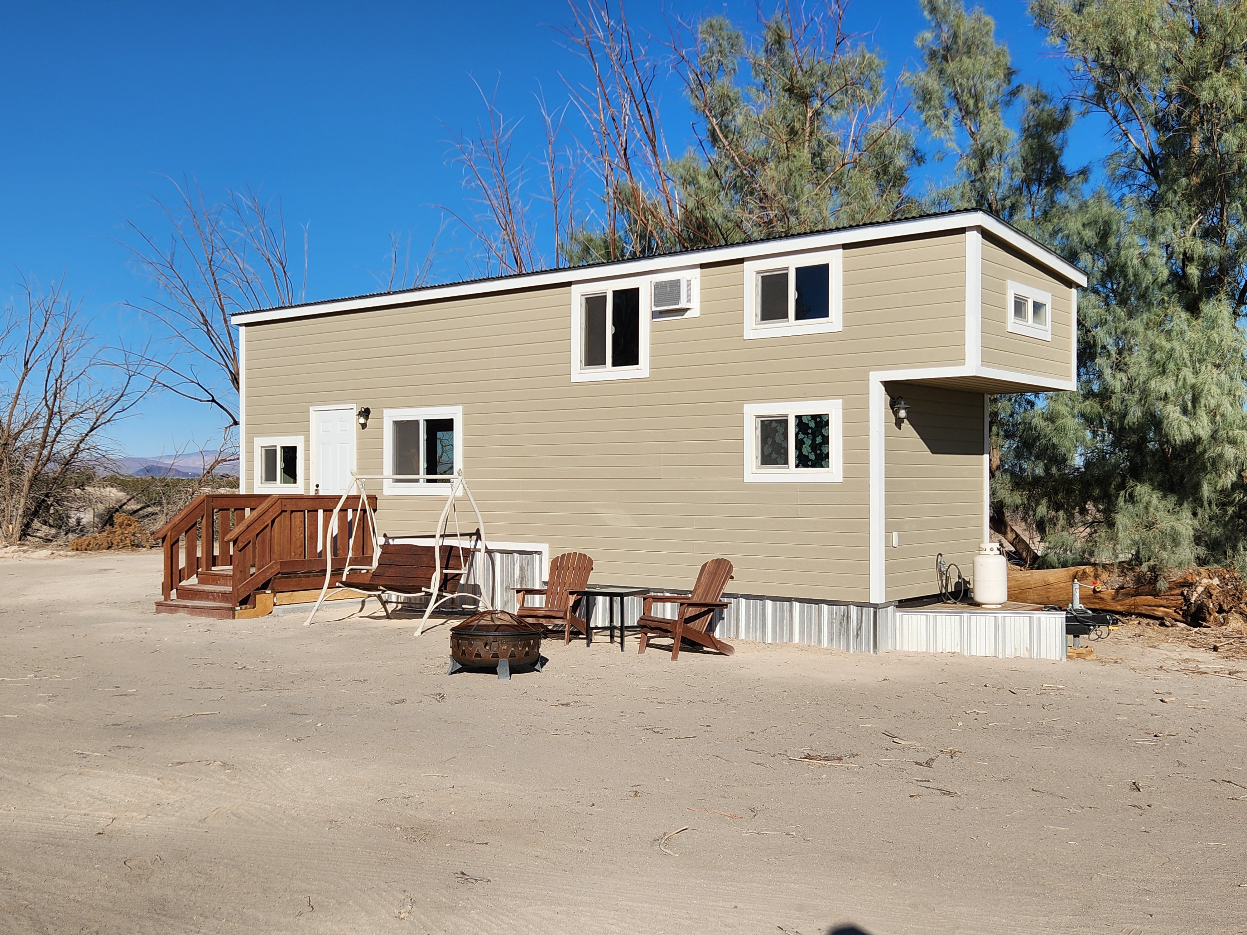 Tiny Home, close to Death Valley