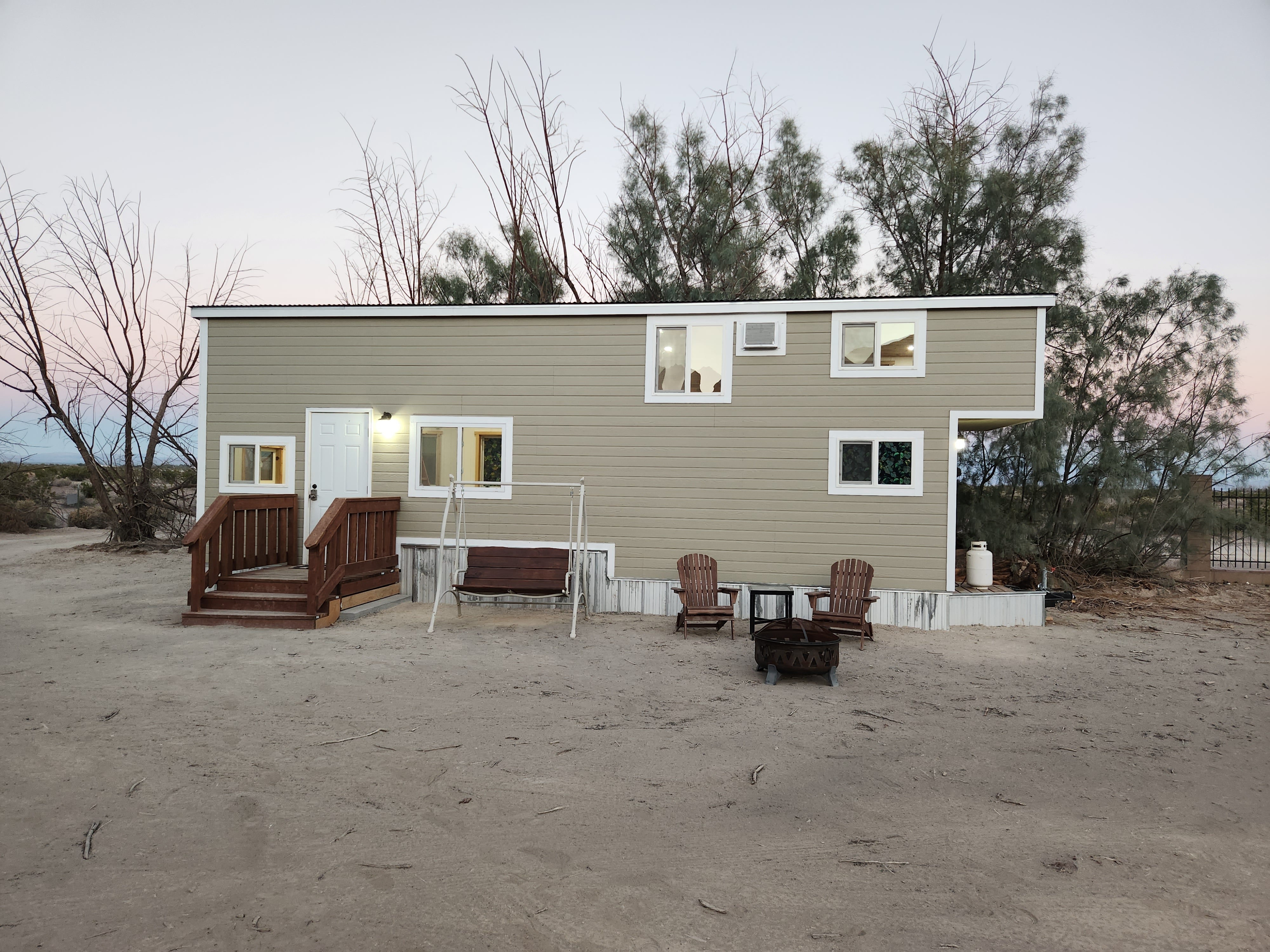 Tiny Home, close to Death Valley