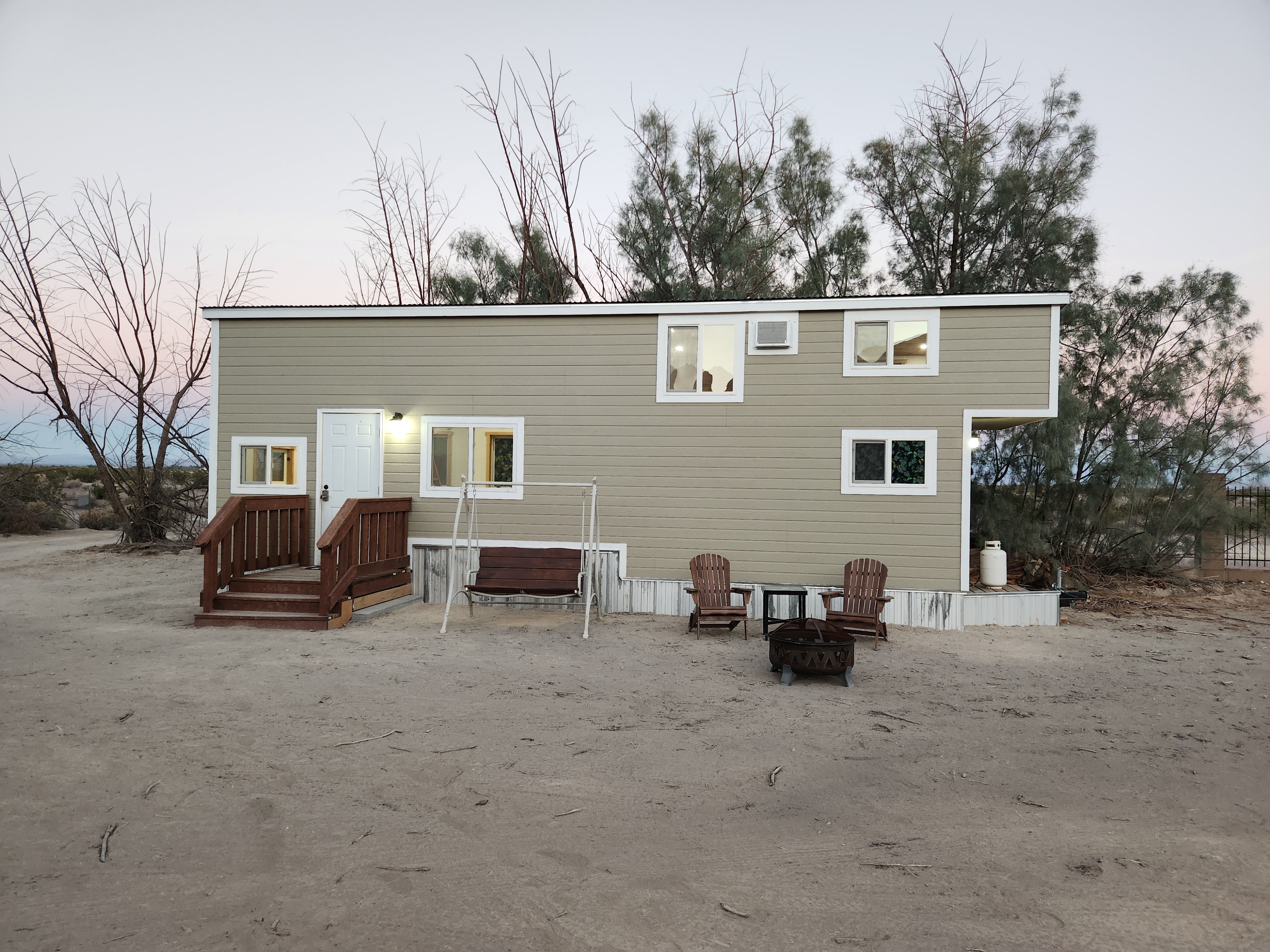 Tiny Home, close to Death Valley